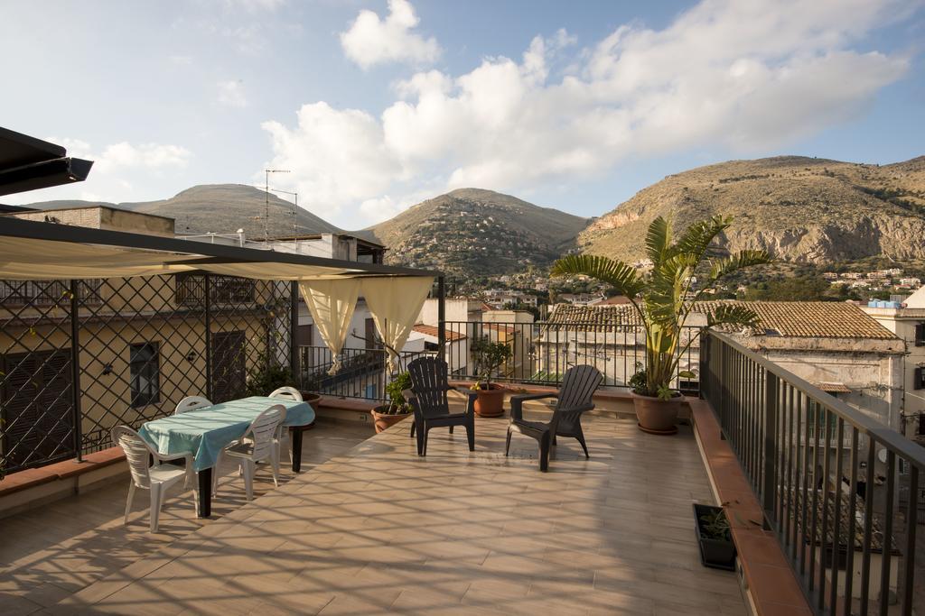 Apartamento La Terrazza Del Baglio Mondello Exterior foto